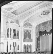 WI-Milwaukee-Colonial Left Organ Grille from Main Floor